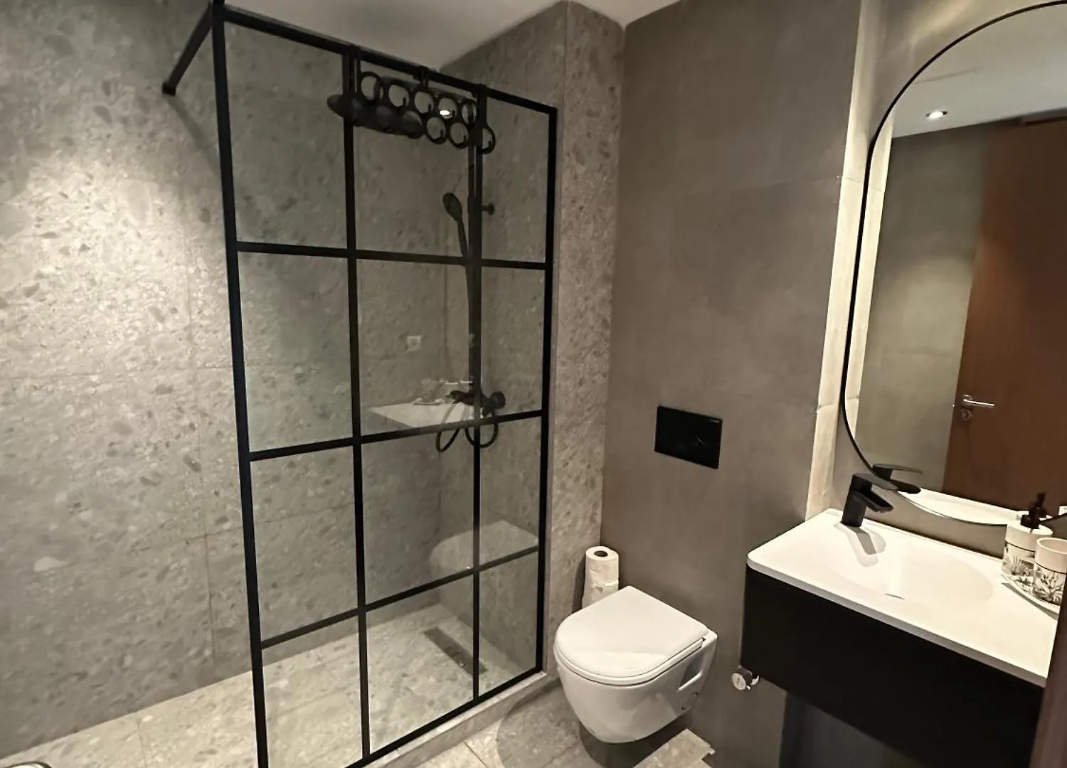 Studio Moderne & Cosy Parking, Wi-Fi & Salle De Sport Casablanca 0*,  Morocco