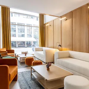 4* 酒店 Western Center