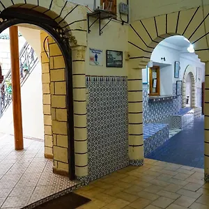  Ostello De Jeunes